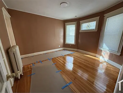 3 bed, $3,200 — Photo 3