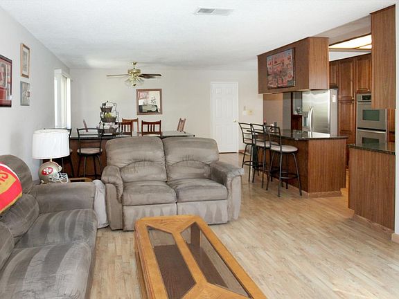 4th image of 97 Park Village Pl