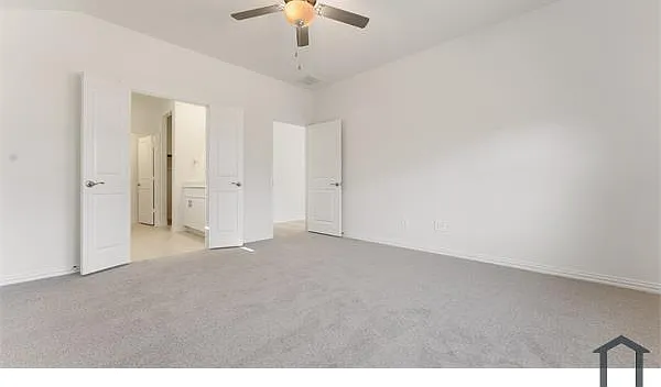1022 Eagle Run Ln — Photo 16