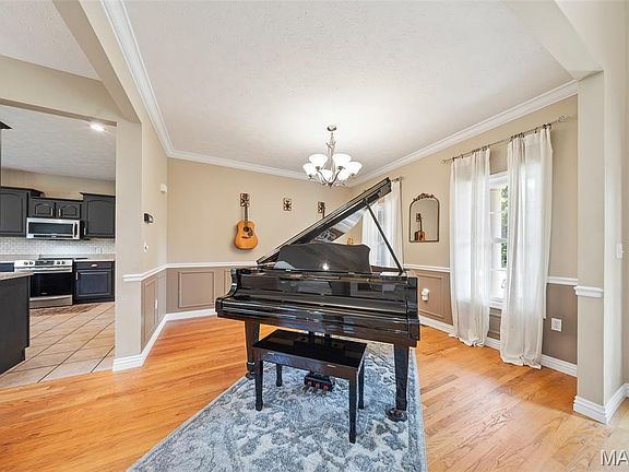 5th image of 11891 Pine Forest Dr