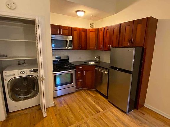 2nd image of 157 Garfield Pl #C