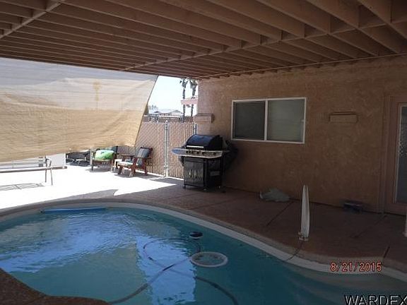 3rd image of 2001 Palo Verde Blvd S