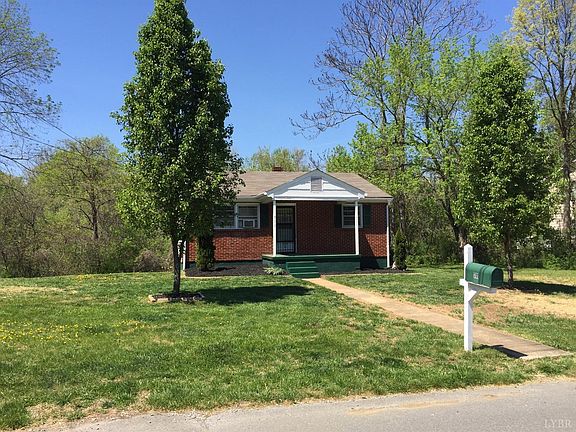 2nd image of 711 Selene St