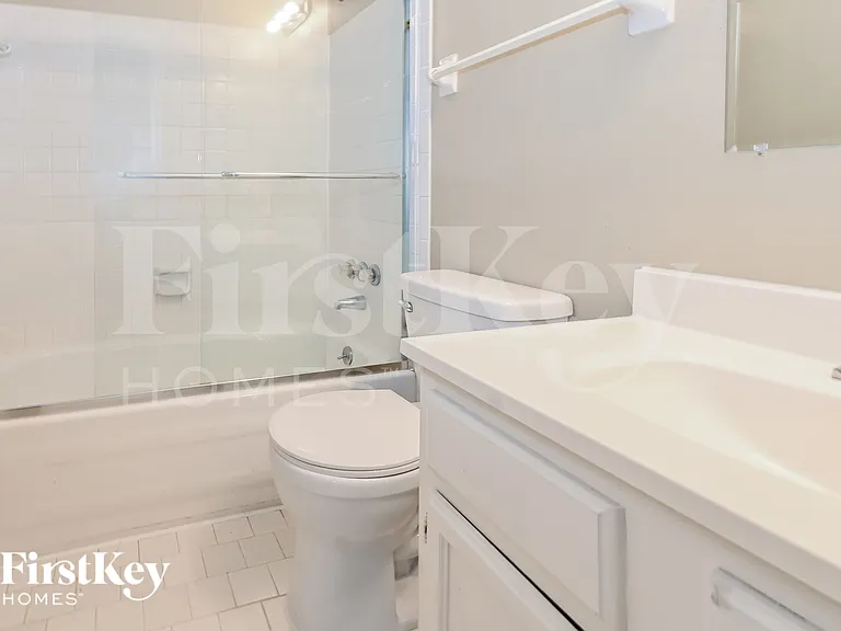 6630 Windflower Ln — Photo 10