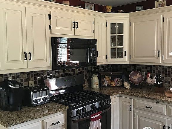 2nd image of N71W26900 White Pine Dr