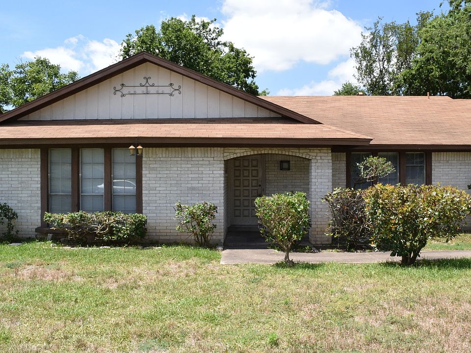 1st image of 1009 Cripple Creek Dr