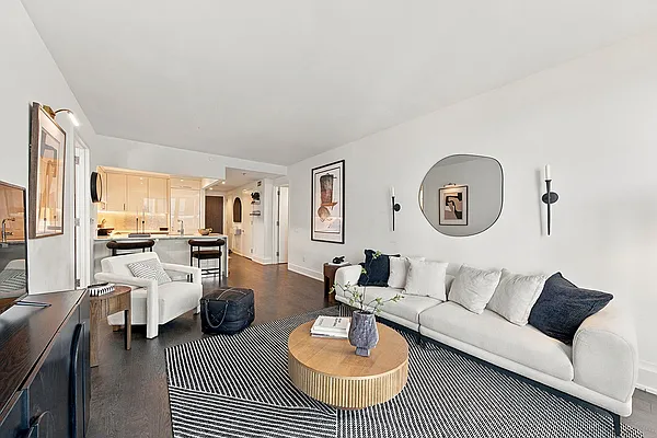 Living room, photo 6
