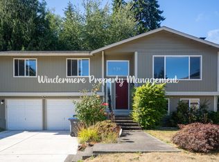 2865 Aegean Blvd NE, Bremerton, WA 98311