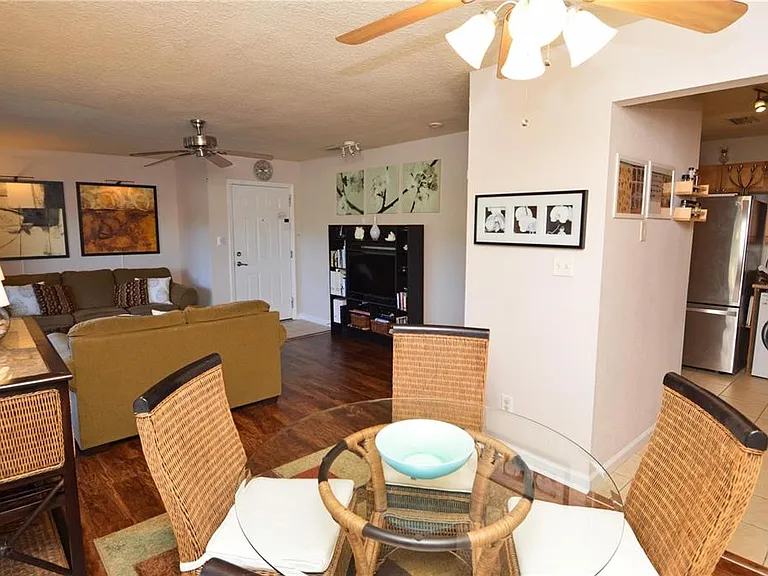 3889 Pompano Dr SE #C — Photo 7