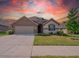 137 Rio Trinidad Dr, Fort Worth, TX 76120