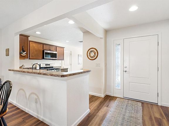 3rd image of 1815 ALTON AVENUE