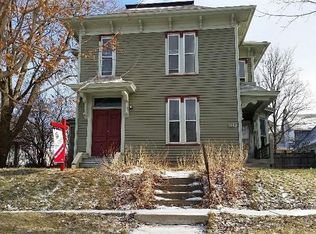 925 11th St, Marion, IA 52302