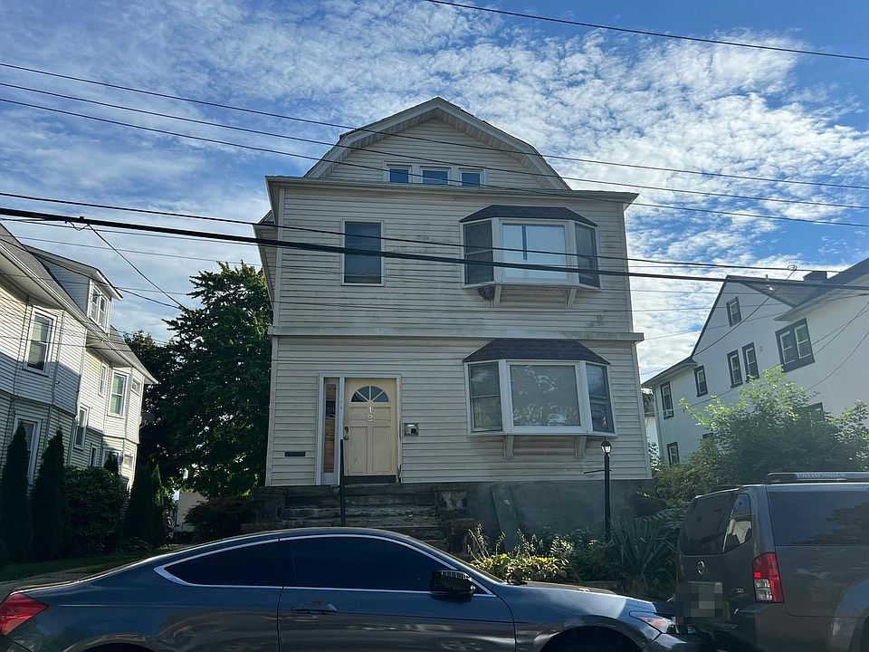 1st image of 12 Millington St