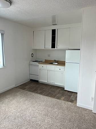 Kitchen 75 Perry