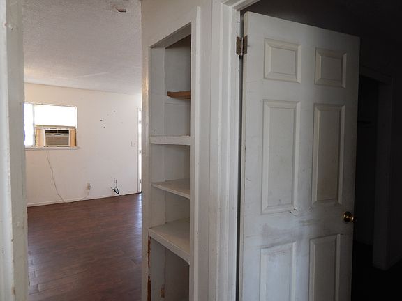 4th image of 6528 NE 12th Ave #2
