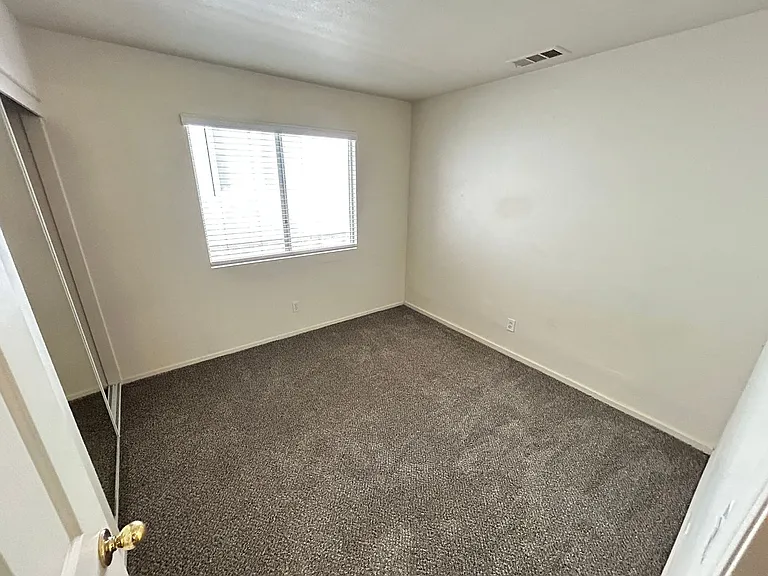 1840 Montvale Ct — Photo 15