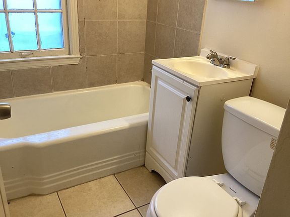 3rd image of 5419 N 57th St #5421