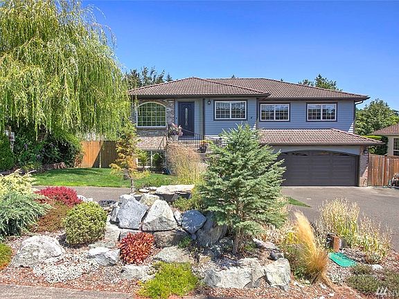 2nd image of 3719 91st Avenue Ct E