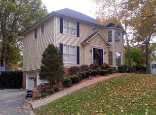 916 Wigwam Dr, Danville, VA 24540