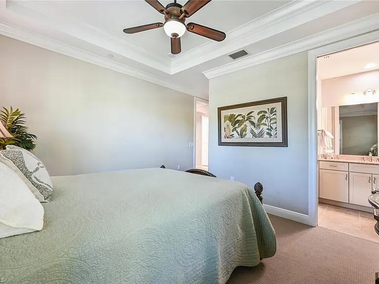 2764 Tiburon Blvd E #3101 — Photo 39