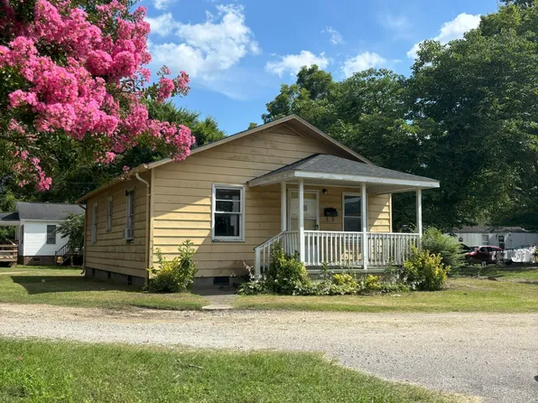 109 Bowser Court, Plymouth, NC 27962