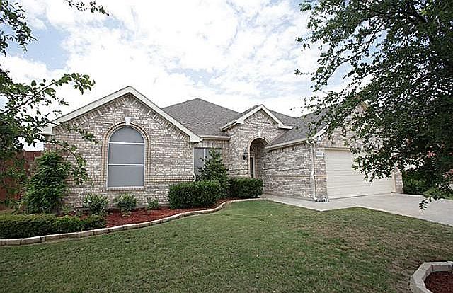 1st image of 2605 Tradewinds Dr