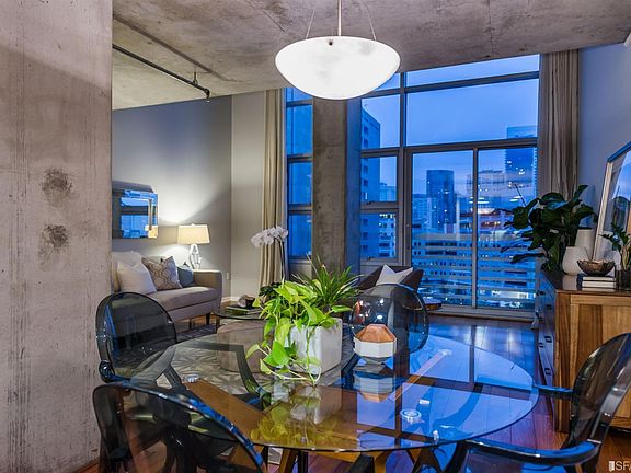 3rd image of 77 Dow Pl APT 902
