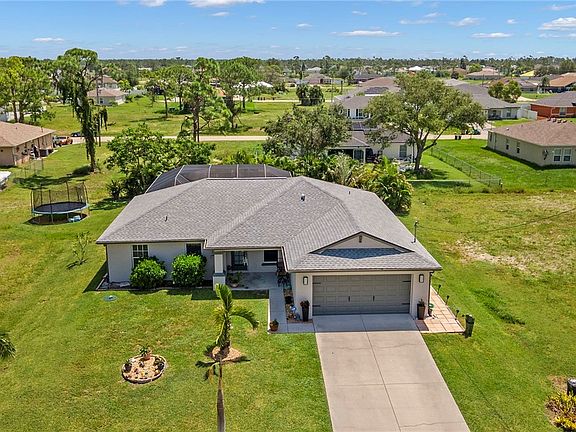 3rd image of 2903 NW 20th Ave