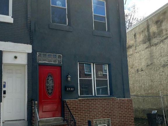 4th image of 2433 N Garnet St