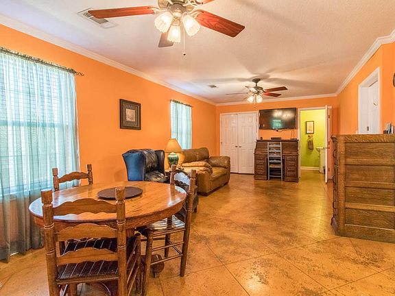 5th image of 12625 Lake Village Dr