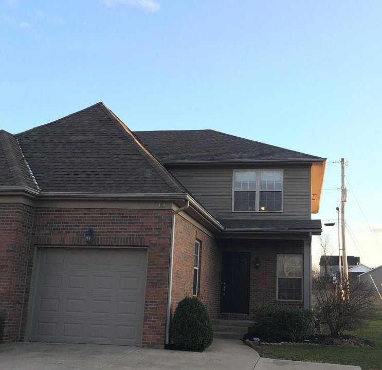 1st image of 104 Lowell Ct