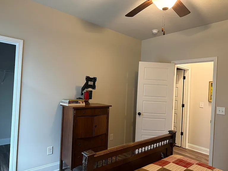 352 Fox Haven Dr — Photo 35