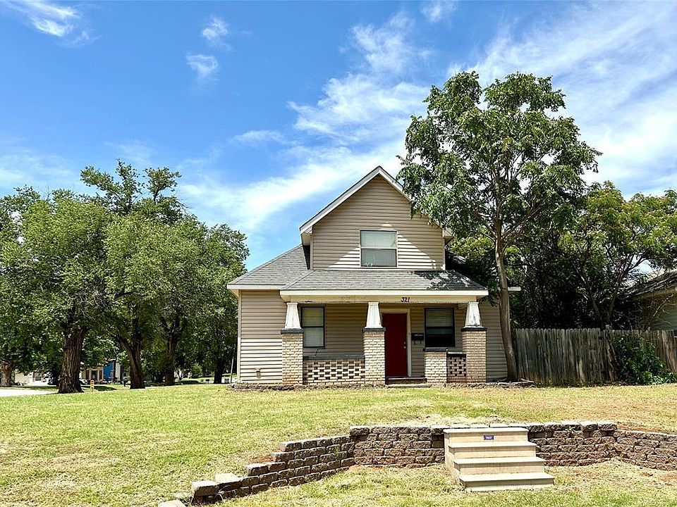 1st image of 321 W 1st St