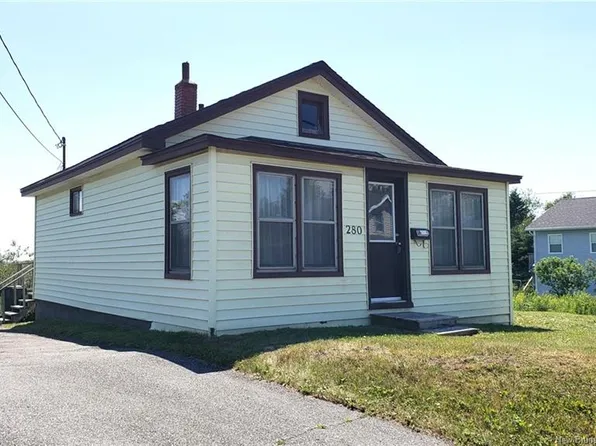 280 Mount Pleasant Ave, Saint John, NB E2J 1T4