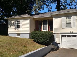 42 Waumsett Ave, Cumberland, RI 02864