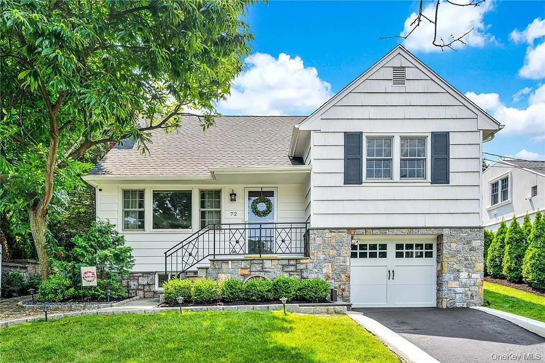72 Brook Street photo 1