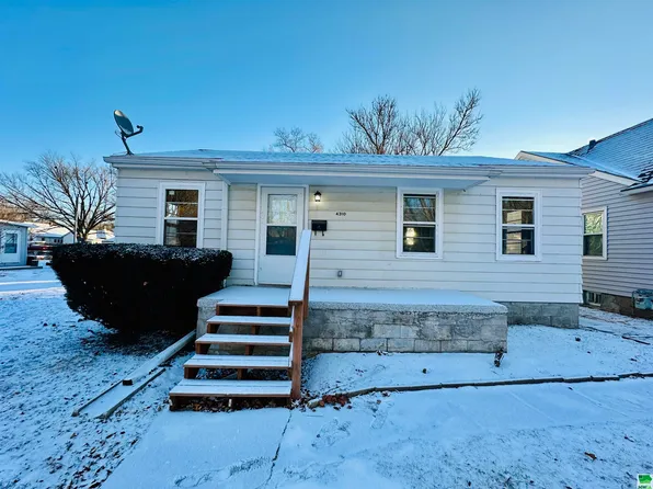 4310 Tyler St, Sioux City, IA 51108