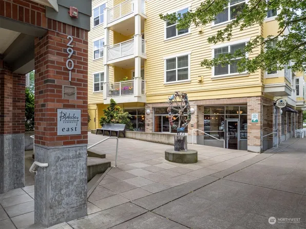 2901 NE Blakeley Street #422, Seattle, WA 98105