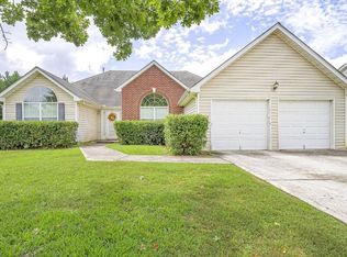 45 Lakeview Crossing Dr, Covington, GA 30016