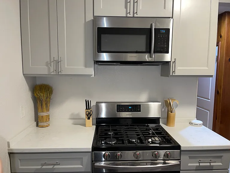 711 E Taylor St #2 — Photo 6