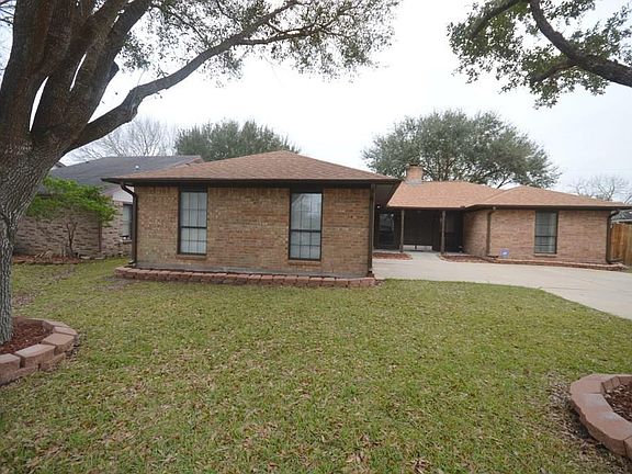 2nd image of 4707 Tarpon Dr