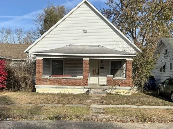 2124 1st Ave, Terre Haute, IN 47807
