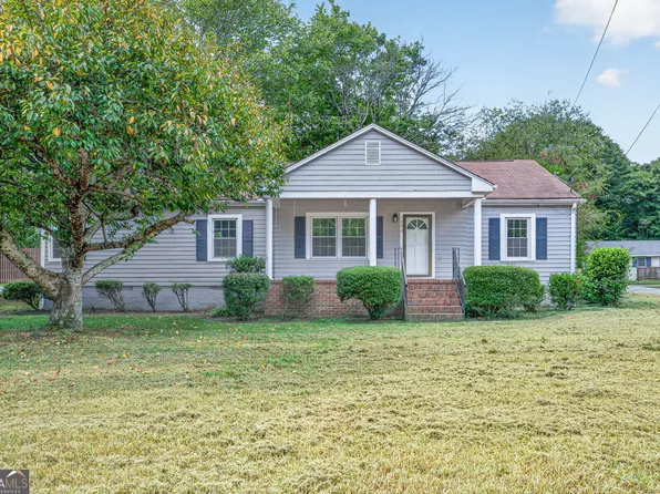 590 Benson St, Hartwell, GA 30643