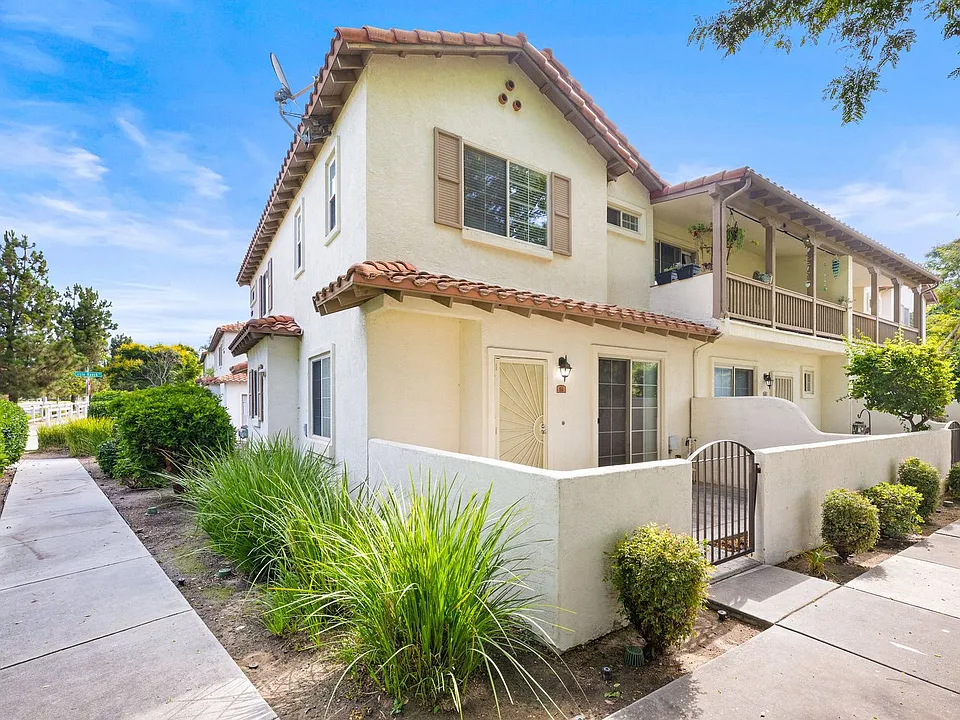 1527 Circle Ranch Way #66