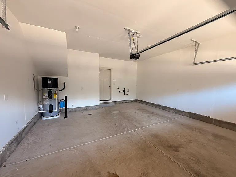 4300 S Laughing Water Cir — Photo 32