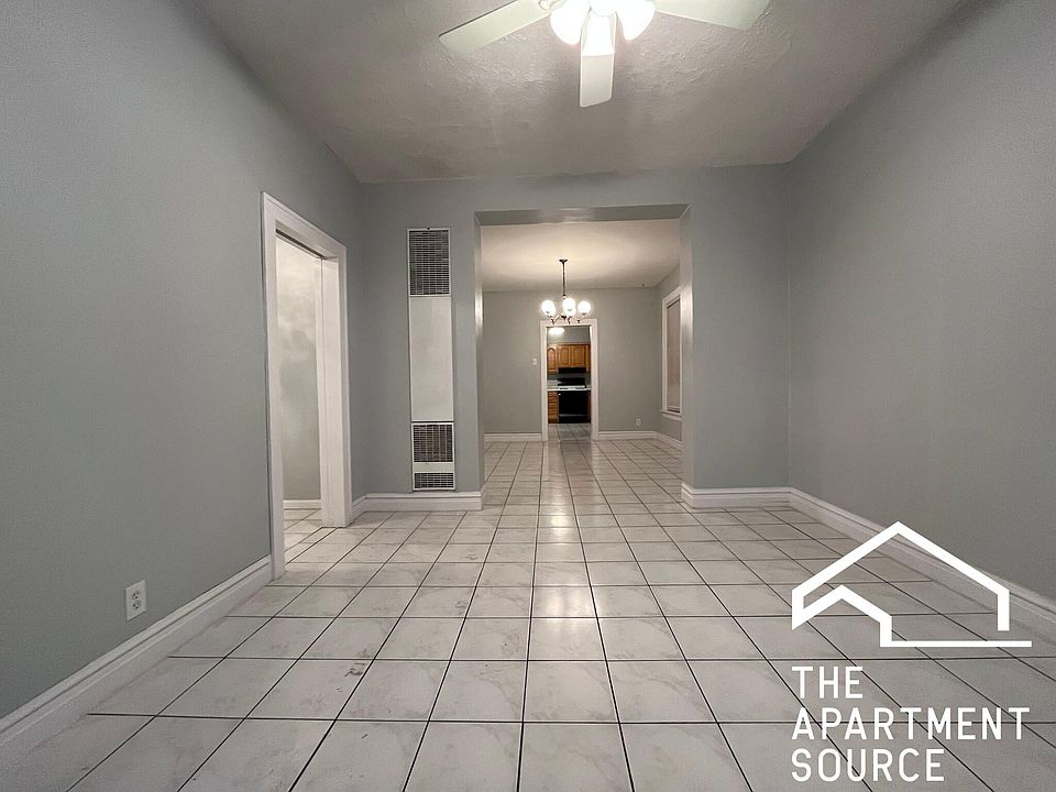 1st image of 2618 W Superior St