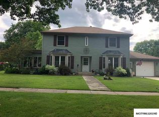 206 7th St N, Northwood, IA 50459