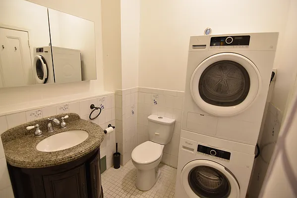 Rented by A P Realty Group NY LTD | media 15