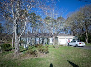 916 Dogwood Cir, Leeds, AL 35094