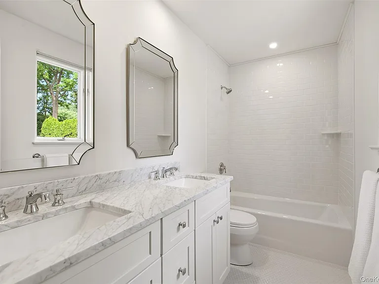 86 White Hill Rd — Photo 17